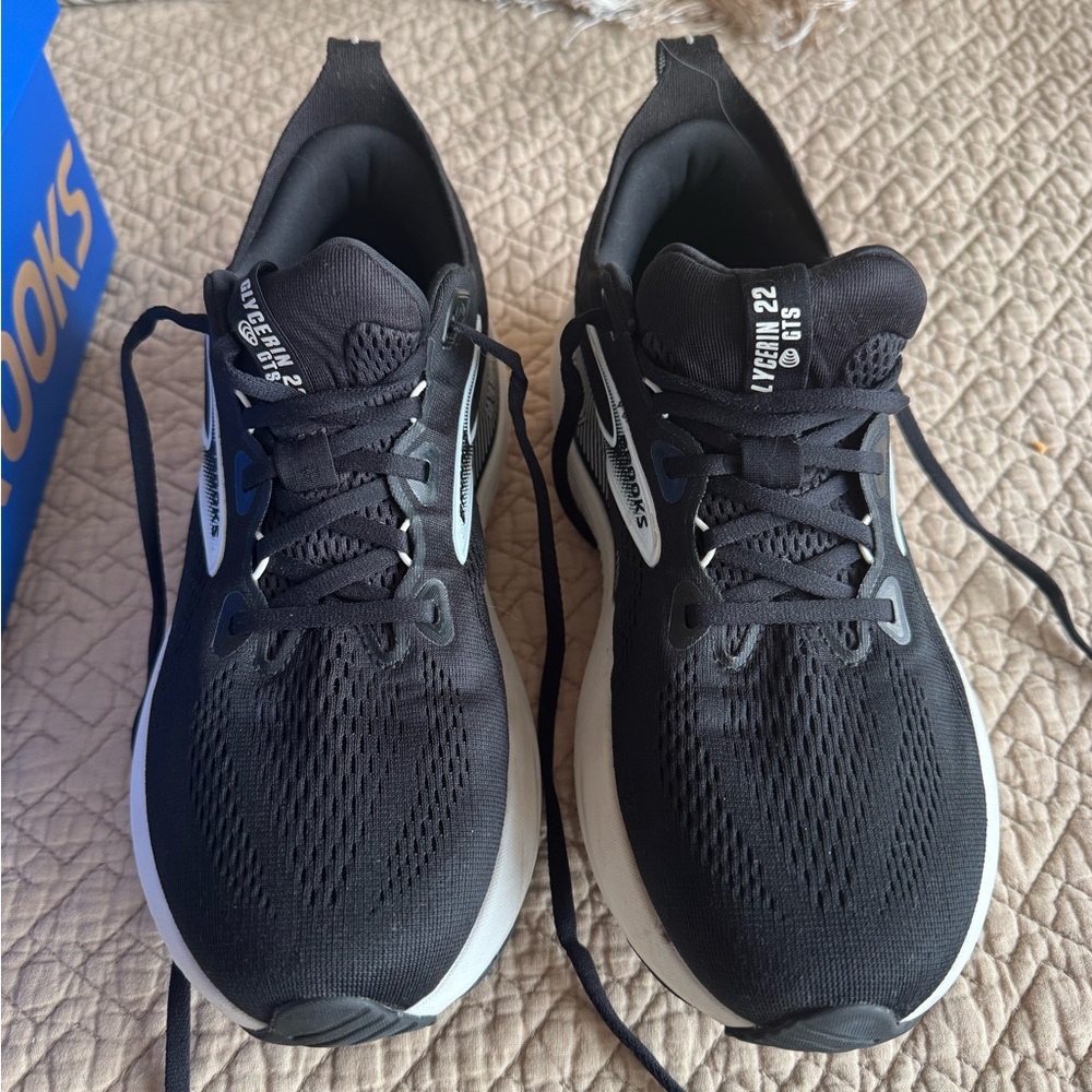 Brooks Black and White Athletic Shoes